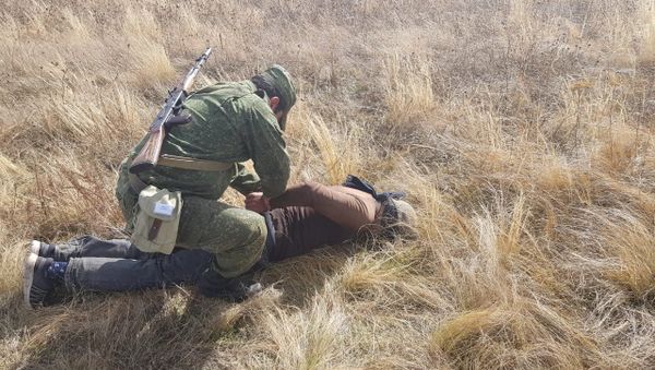 Нарушитель армяно-турецкой границы Нарушитель армяно-турецкой границы - Sputnik Армения