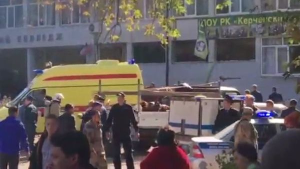 Взрыв в колледже в Керчи. Кадры с места происшествия Взрыв в колледже в Керчи. Кадры с места происшествия - Sputnik Армения