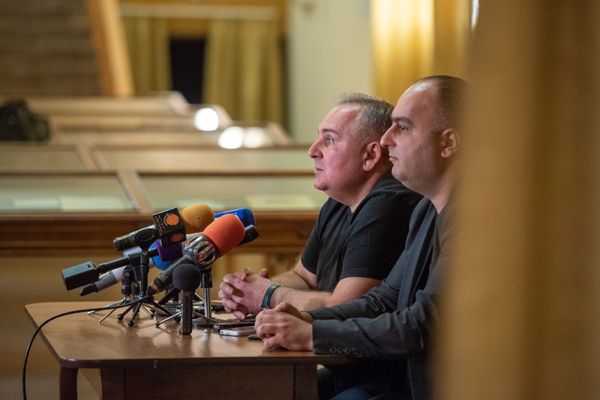 Драма вокруг русского драмтеатра в Армении, или Как появился неприятный осадочек - Sputnik Армения
