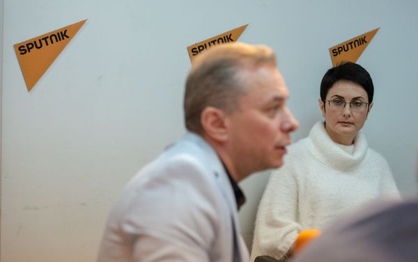 Новый модуль образовательной программы SputnikPro в мультимедийном пресс-центре Sputnik Армения (18 октября 2018). Еревaн Новый модуль образовательной программы SputnikPro в мультимедийном пресс-центре Sputnik Армения (18 октября 2018). Еревaн - Sputnik Армения