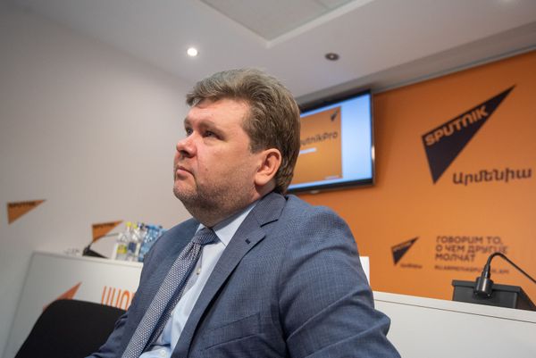 Новый модуль образовательной программы SputnikPro в мультимедийном пресс-центре Sputnik Армения (18 октября 2018). Еревaн - Sputnik Армения