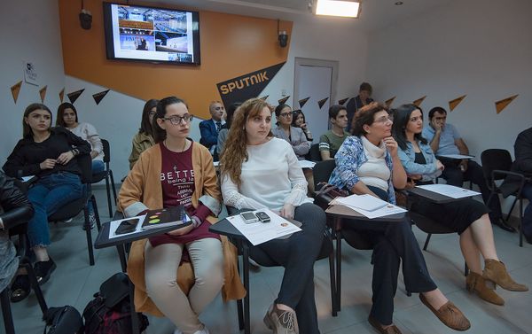  SputnikPro կրթական ծրագիր - Sputnik Արմենիա