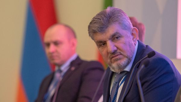 Ара Абраамян на международном форуме Евразийская неделя (23 октября 2018). Еревaн - Sputnik Армения