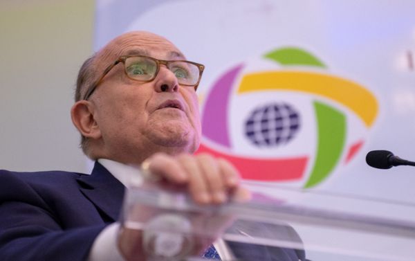 Бывший мэр Нью-Йорка Руди Джулиани на международном форуме Евразийская неделя (23 октября 2018). Еревaн - Sputnik Армения