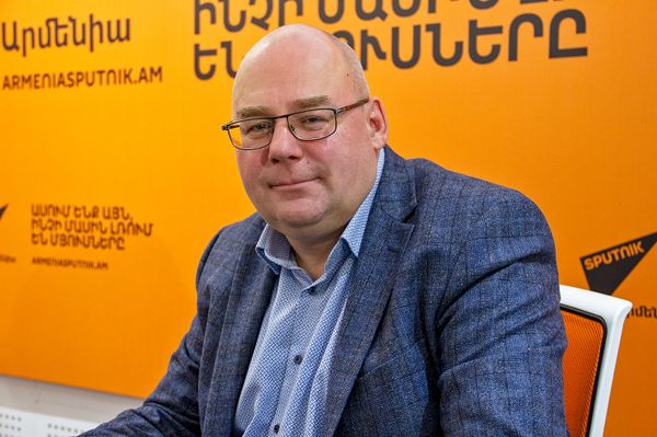 ЕАЭС может стать мотором для экономики Армении – Андрей Русаков - Sputnik Армения