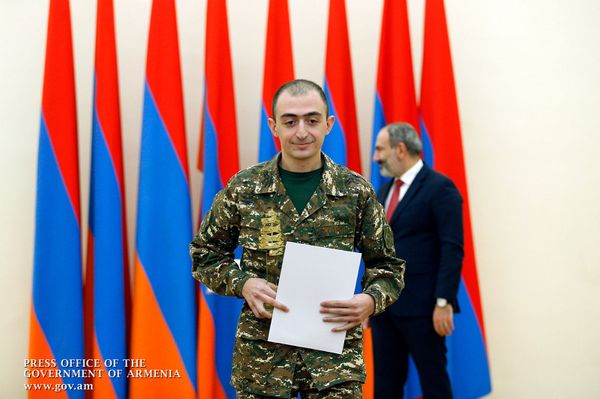 Блата больше нет: Пашинян вручил награды в IT-сфере студентам и школьникам - Sputnik Армения