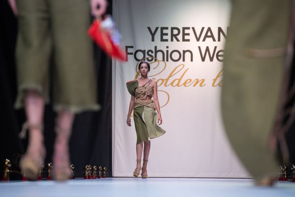 «Մերիդիան» էքսպո կենտրոնում Yerevan Fashion Week նորաձևության շաբաթն էր - Sputnik Արմենիա