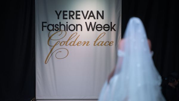 В экспо-центре Меридиан прошла неделя моды Yerevan Fashion Week - Sputnik Армения