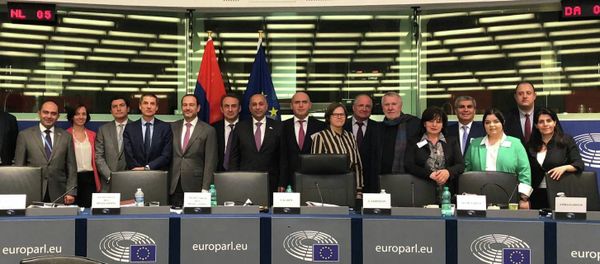 Ընդունվել է ԵՄ-Հայաստան խորհրդարանական գործընկերության կոմիտեի եզրափակիչ հայտարարությունը - Sputnik Արմենիա
