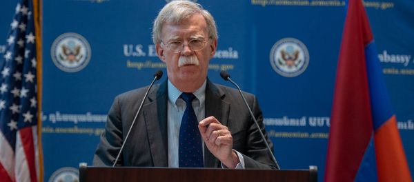 Пресс-конференция Джона Болтона в Посольстве США в Армении (25 октября 2018). Еревaн - Sputnik Армения