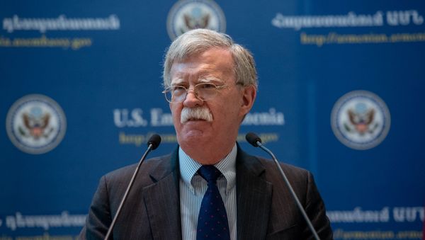 Пресс-конференция Джона Болтона в Посольстве США в Армении (25 октября 2018). Еревaн - Sputnik Армения