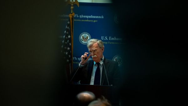 Пресс-конференция Джона Болтона в Посольстве США в Армении (25 октября 2018). Еревaн - Sputnik Армения