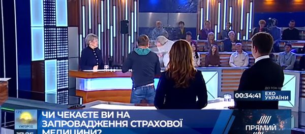 Перепалка экс-министра и главы общественной организации в прямом эфире - Sputnik Армения