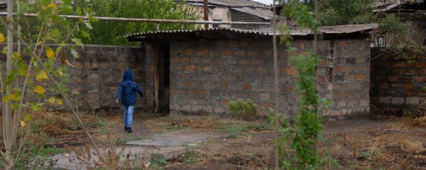 Средняя школа имени Тиграна Меца села Птхунк - Sputnik Արմենիա