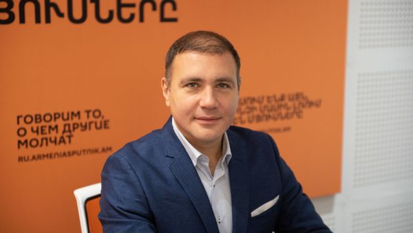 Денис Дворников - Sputnik Армения