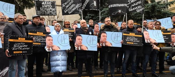 Акция солидарности с Кириллом Вышинским прошла у посольства Украины в Москве  - Sputnik Արմենիա