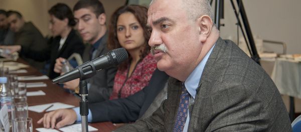 Глава исследовательско-аналитической общественной организации Интеграция и развитие, член Евразийского экспертного клуба Арам Сафарян. Глава исследовательско-аналитической общественной организации Интеграция и развитие, член Евразийского экспертного клуба Арам Сафарян. - Sputnik Արմենիա