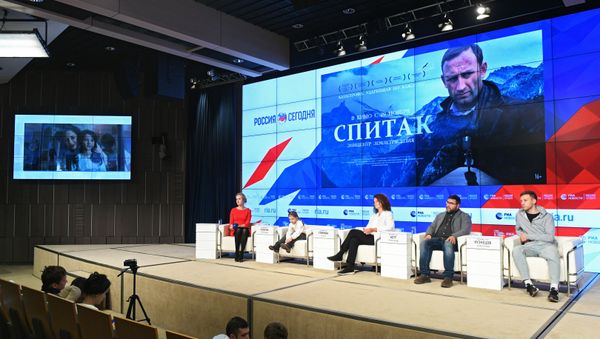 Творческая встреча с создателями фильма Спитак (9 ноября 2018). Москвa - Sputnik Армения