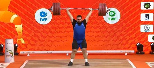 Гор Минасян на Чемпионате мира по тяжелой атлетике 2018 (10 ноября 2018). Ашхабад Гор Минасян на Чемпионате мира по тяжелой атлетике 2018 (10 ноября 2018). Ашхабад - Sputnik Արմենիա