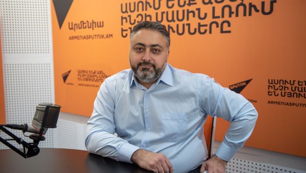 Виктор Мнацаканян - Sputnik Արմենիա