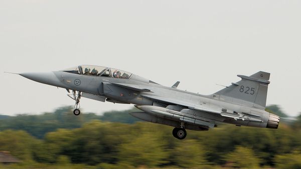 Шведский многоцелевой истребитель JAS 39 Gripen - Sputnik Армения