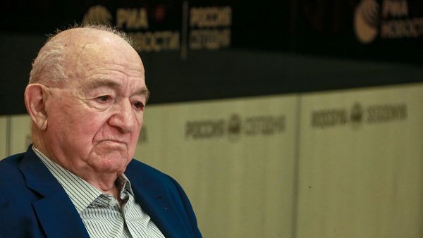 Никита Симонян во время видеомоста Золотая вершина Арарата - Sputnik Արմենիա