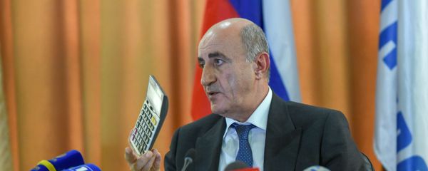 Пресс-конференция председателя правления, генерального директора ЗАО Газпром Армения Гранта Тадевосяна (15 ноября 2018). Еревaн - Sputnik Արմենիա