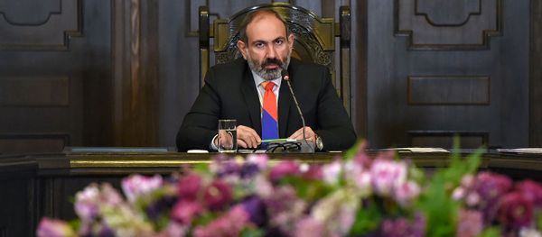 Пресс-конференция и.о. премьер-министра Армении Никола Пашиняна (20 ноября 2018). Еревaн Пресс-конференция и.о. премьер-министра Армении Никола Пашиняна (20 ноября 2018). Еревaн - Sputnik Армения