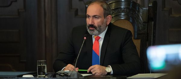 Пресс-конференция и.о. премьер-министра Армении Никола Пашиняна (20 ноября 2018). Еревaн Пресс-конференция и.о. премьер-министра Армении Никола Пашиняна (20 ноября 2018). Еревaн - Sputnik Արմենիա