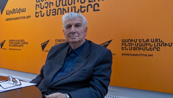 Эдвард Арзуманян - Sputnik Արմենիա