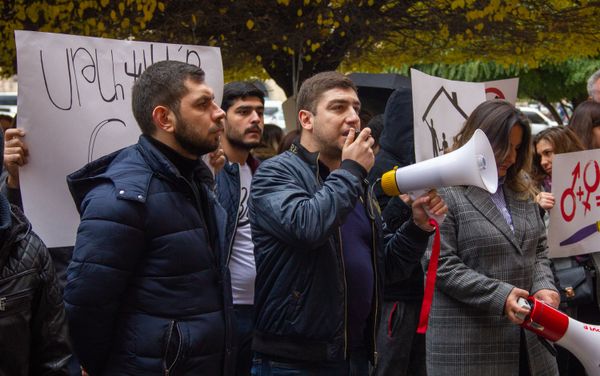 Բողոքի ակցիա ընդդեմ ԼԳԲՏ քարոզի - Sputnik Արմենիա