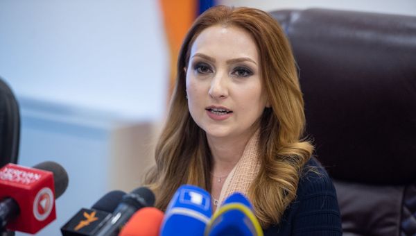 И.о. министра культуры Лилит Макунц на пресс-конференция по итогам полугодовой деятельности (22 ноября 2018). Еревaн - Sputnik Армения