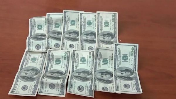 СНБ Армении накрыла группу фальшивомонетчиков - видео спецоперации СНБ Армении накрыла группу фальшивомонетчиков - видео спецоперации - Sputnik Армения