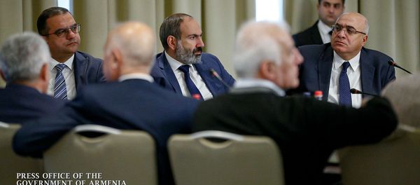 И.о. премьер-министра Никол Пашинян принял участие в научно-практической конференции Актуальные проблемы развития экономики Армении и стратегические направления (23 ноября 2018). Еревaн - Sputnik Արմենիա