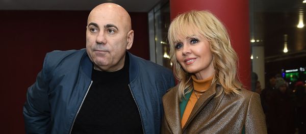 Продюсер Иосиф Пригожин и певица Валерия Продюсер Иосиф Пригожин и певица Валерия - Sputnik Արմենիա