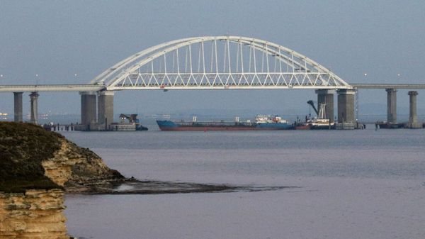 Три корабля ВМС Украины пересекли российскую границу - Sputnik Армения