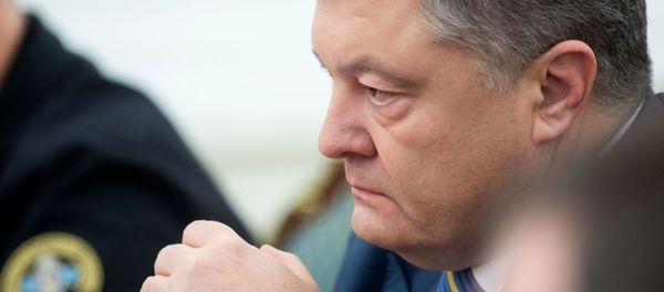 Президент Украины Петр Порошенко на заседании Совета национальной безопасности и обороны Украины (26 ноября 2018). Киев - Sputnik Արմենիա