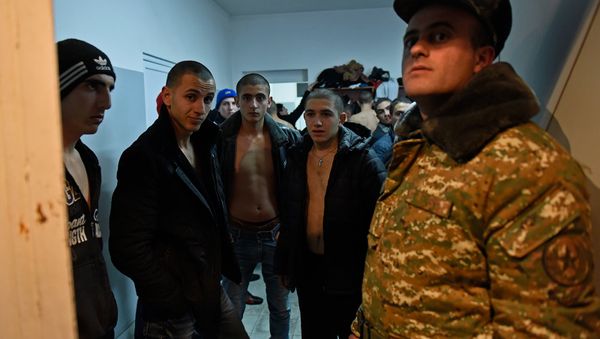 Медицинский осмотр призывников - Sputnik Армения