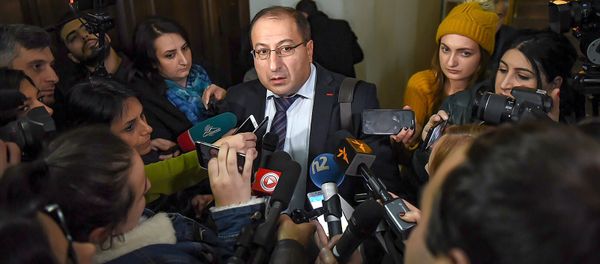 Айк Алумян ответил на вопросы журналистов в Апелляционном суде Армении (27 ноября 2018). Еревaн - Sputnik Արմենիա
