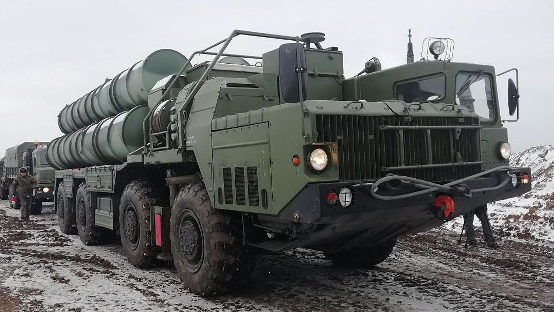 Дивизион С-400 Триумф заступил на боевое дежурство в Крыму Дивизион С-400 Триумф заступил на боевое дежурство в Крыму - Sputnik Армения, 1920, 15.02.2021