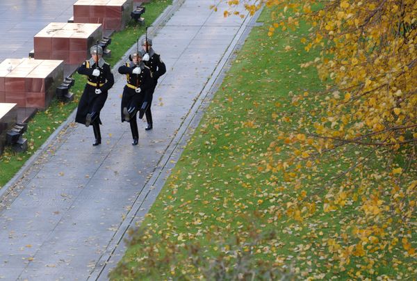 Мания величия: как восставший из мертвых Иисус Христос пытался встретиться с Путиным - Sputnik Армения