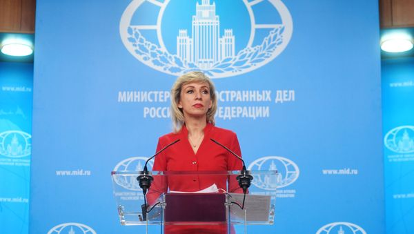 Официальный представитель МИД России Мария Захарова во время еженедельного брифинга (30 ноября 2018). Еревaн - Sputnik Армения