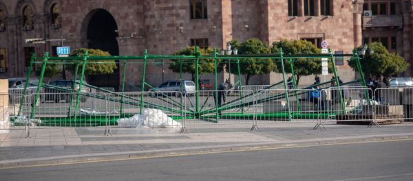 Монтаж новогодней елки на пл. Республики в Ереване - Sputnik Արմենիա