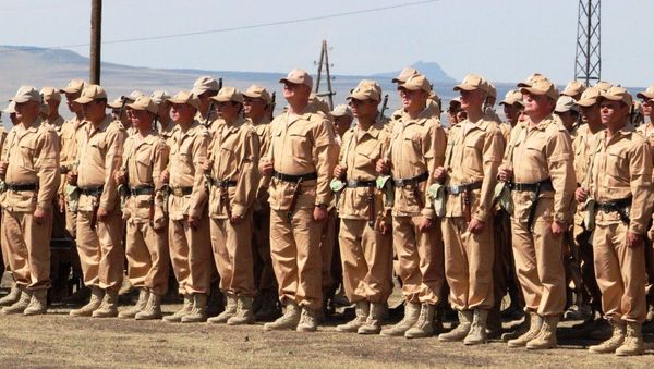 ЮВО военнослужащие российская база, форма - Sputnik Армения