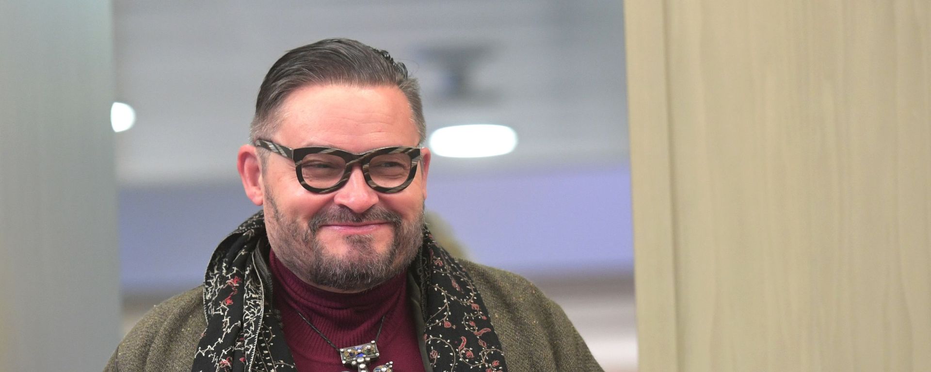 Историк моды Александр Васильев во время презентации своей книги Фамильные ценности. Книга обретенных мемуаров (3 декабря 2018). Москвa - Sputnik Արմենիա, 1920, 08.12.2018