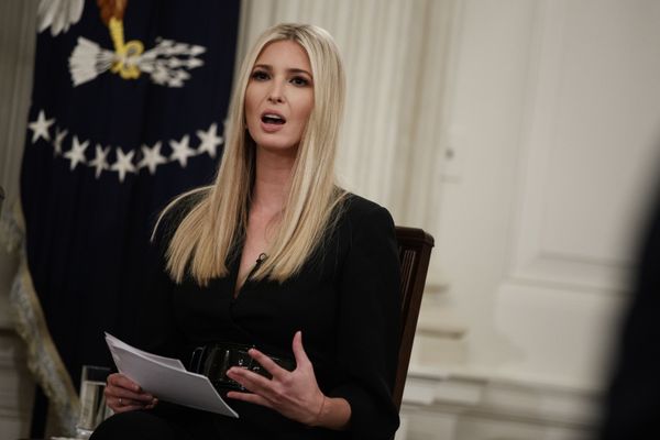 Дочь и советник президента США Иванка Трамп во время выступления в Белом доме Дочь и советник президента США Иванка Трамп во время выступления в Белом доме - Sputnik Армения