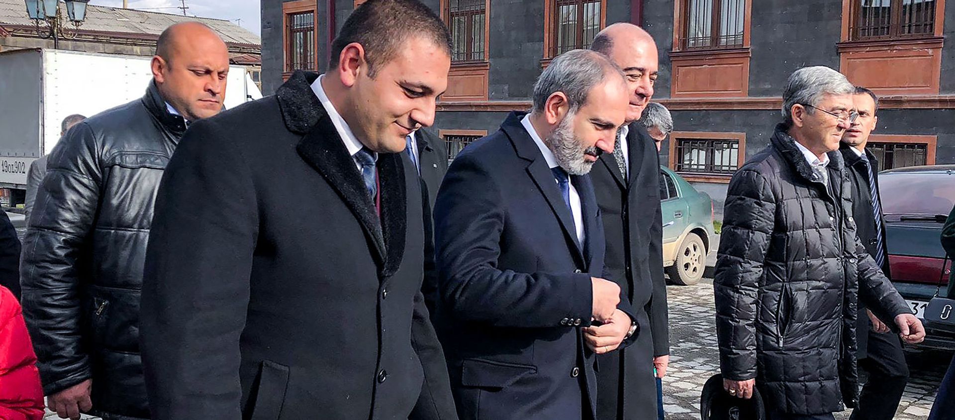 И.о. премьер-министра Никол Пашинян ознакомился с ходом ремонта дорог Гюмри - Sputnik Արմենիա, 1920, 17.02.2021