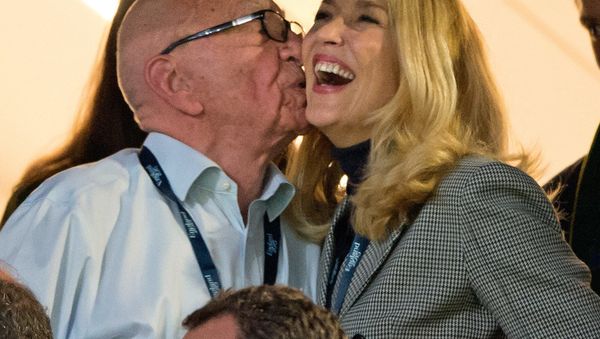 Руперт Мердок  и Джерри Холл - Sputnik Армения