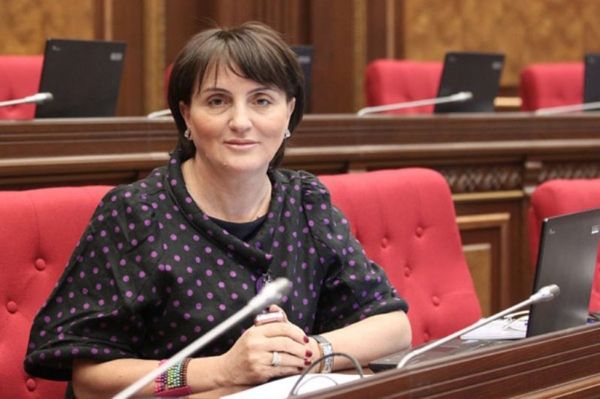 Մարգարիտ Եսայան - Sputnik Արմենիա