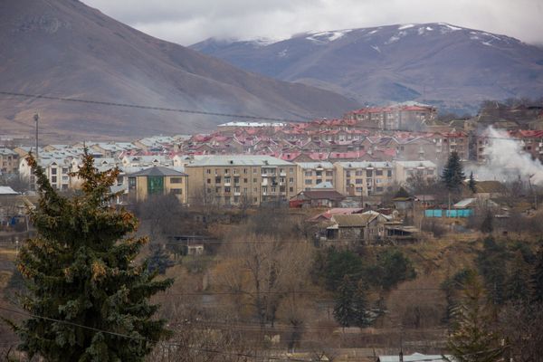 Пропавший в Спитаке ребенок и красные сапожки – в семье Минасянов у каждого своя боль - Sputnik Армения